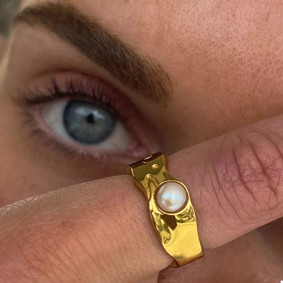 Beautiful Pearl Ring 18K Gold-Plated Rings Trendsi