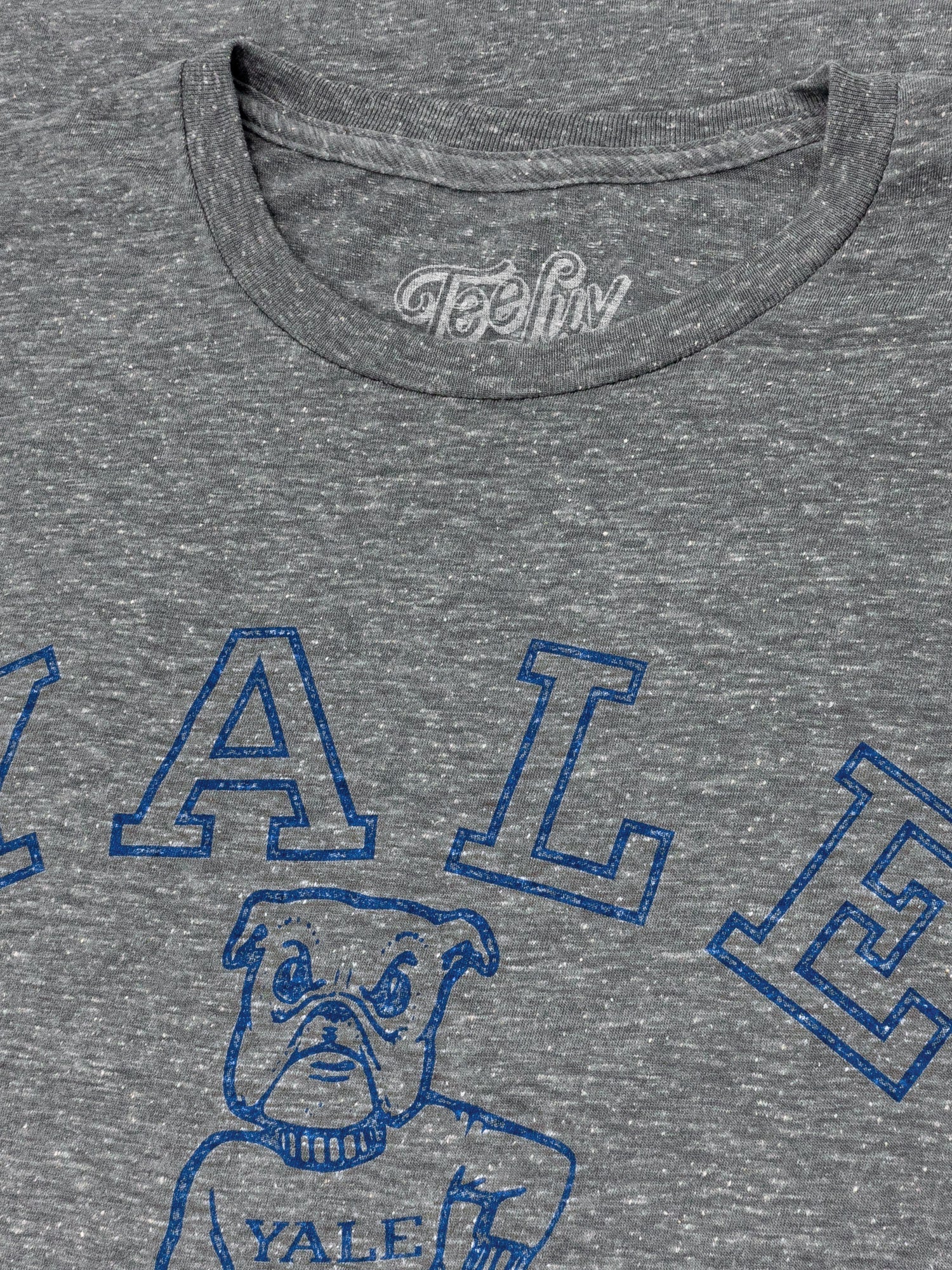 Yale University Bulldogs Logo T-Shirt - Gray mens tee Tee Luv