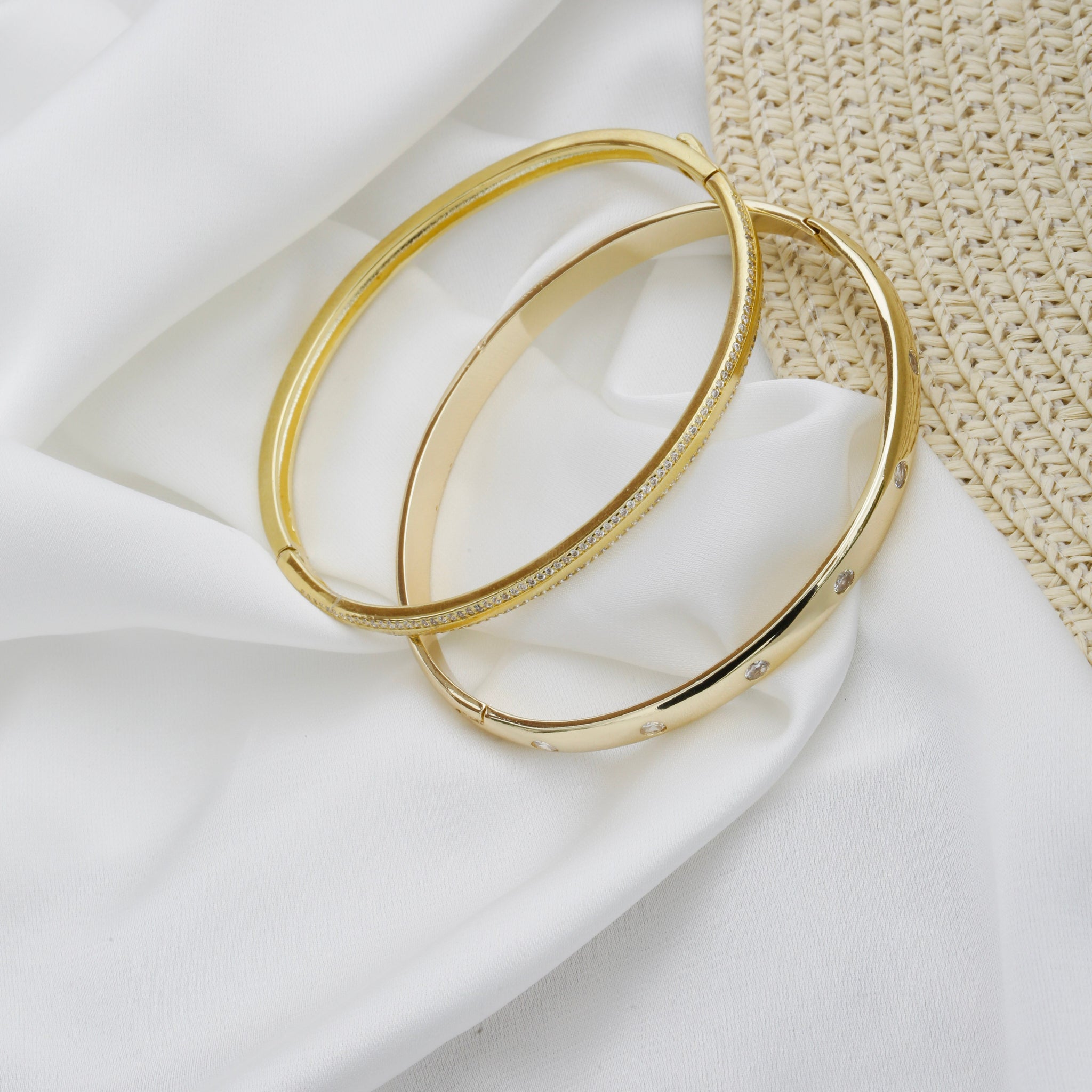 Sophia Bracelets (2 types) 18k gold Bracelet Views & Co