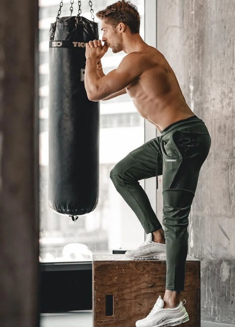 7c34e205-540d-45b8-825b-dbf76b3c33d3-Max