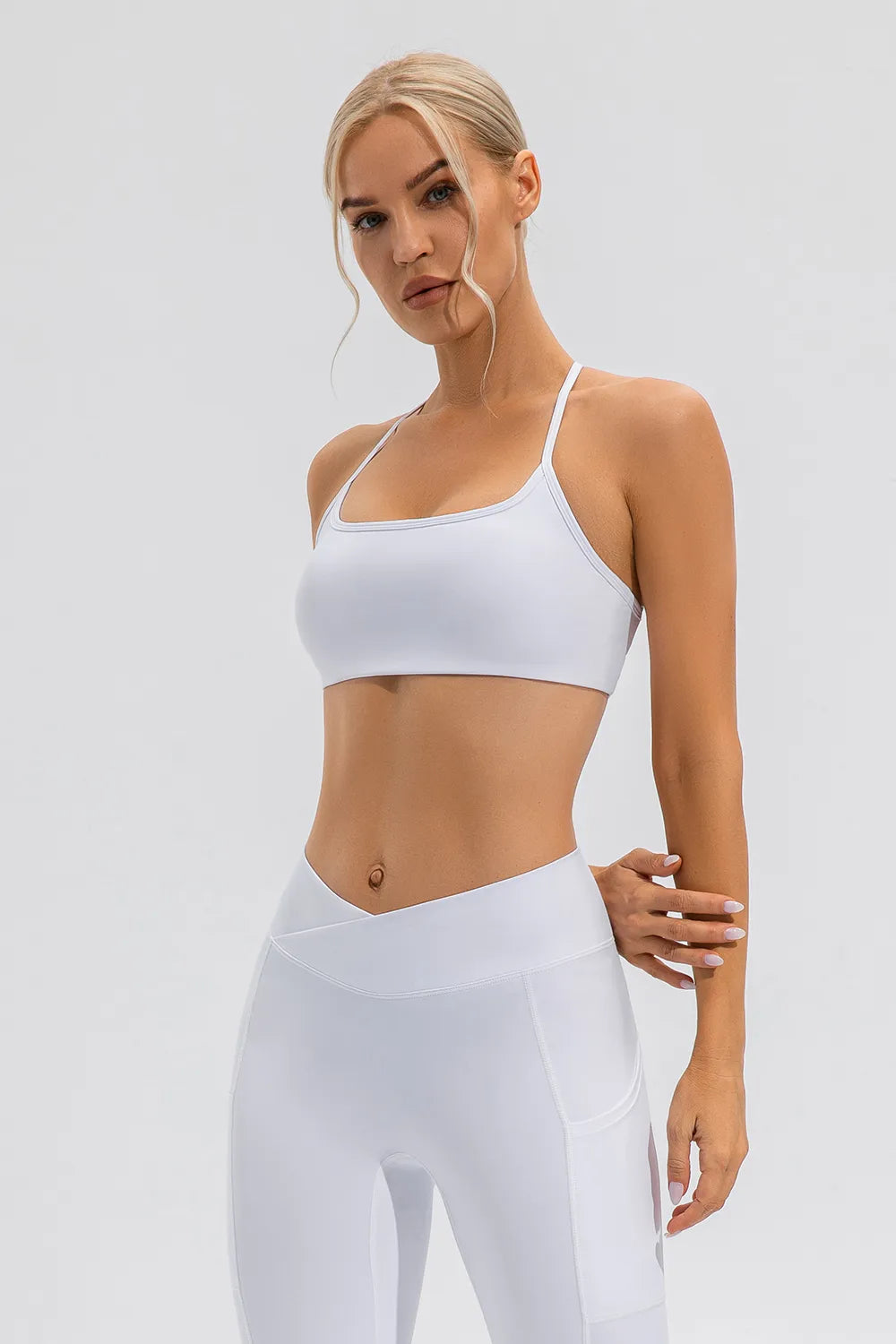 Crisscross Spaghetti Strappy Sports Bra (5 colors) Trendsi