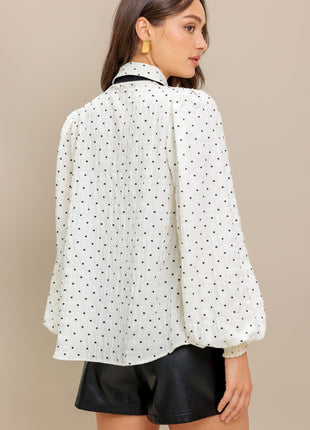 ROMANCE STITCH IVORY WOVEN TOP