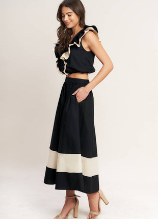 GALLERY CONTRAST WOVEN CROP TOP