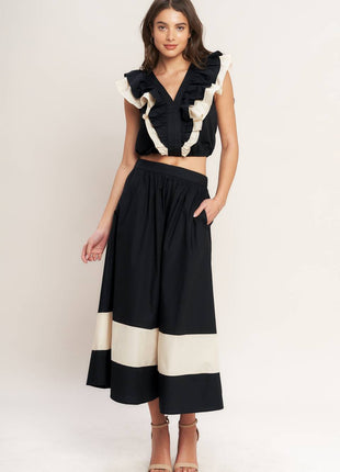 GALLERY CONTRAST WOVEN CROP TOP