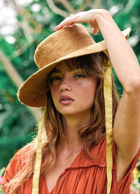 The Loli Jute Hat in Golden Brown