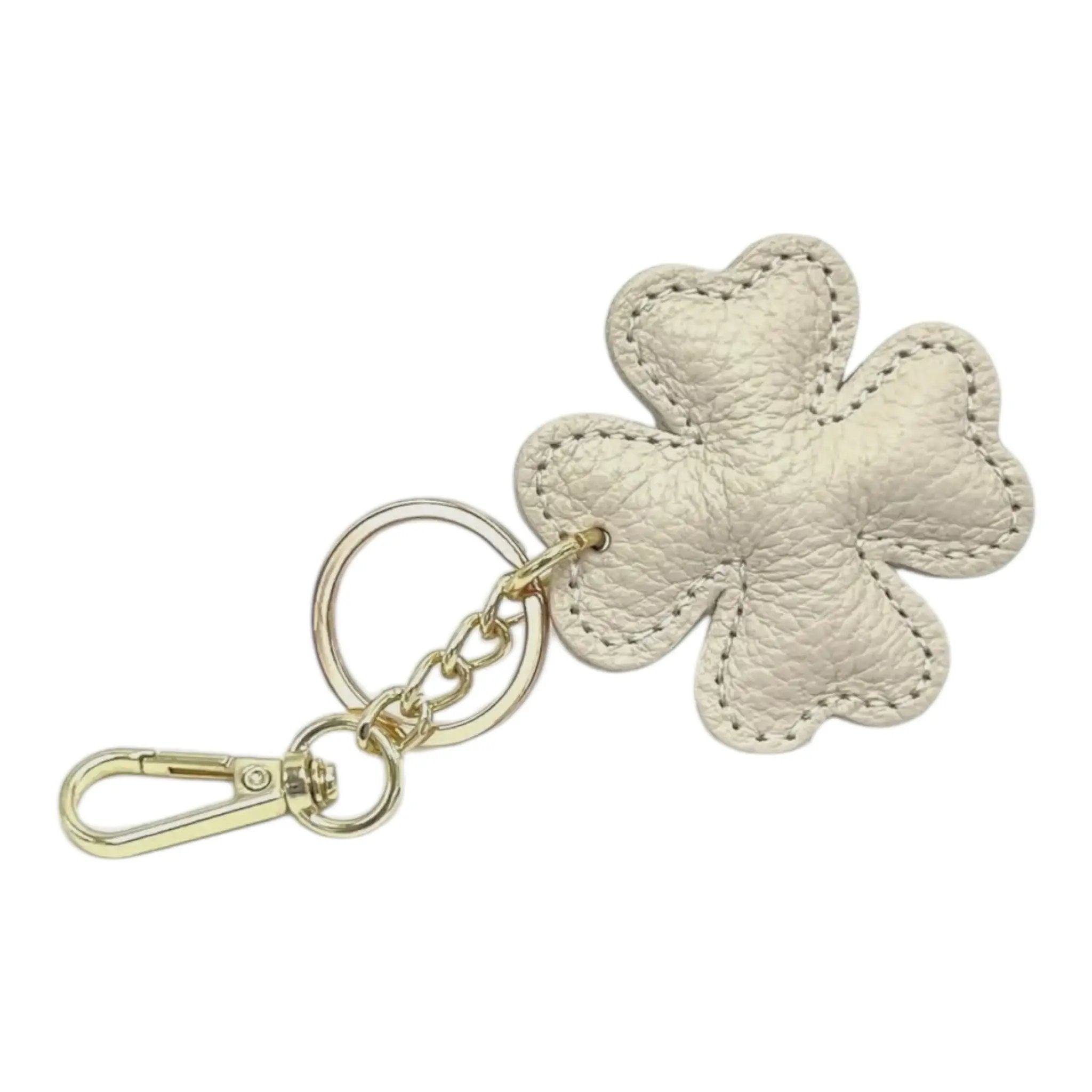 LEATHER CLOVER HANDBAG CHARM Beige thebagicon