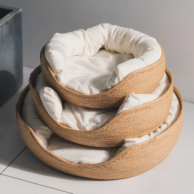 The Four Seasons Nest Pet Bed
