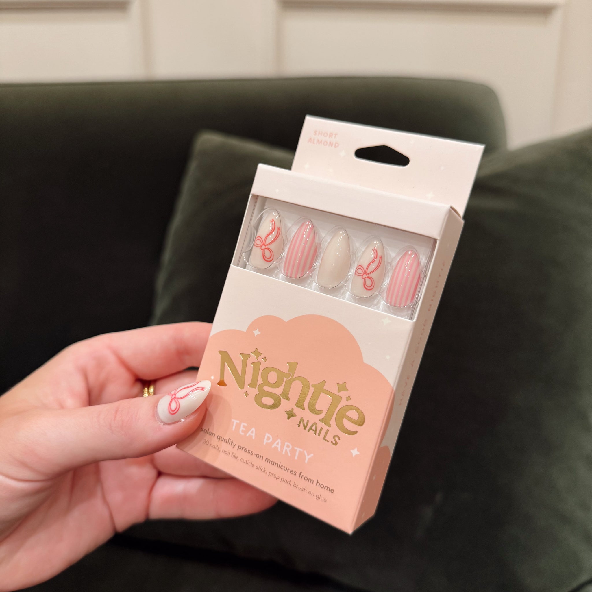 Tea Party Nightie Nails
