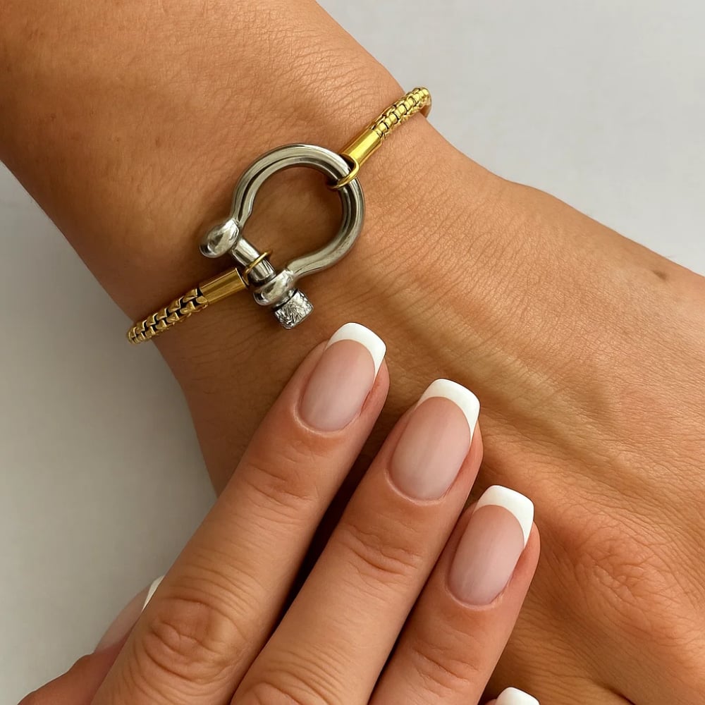 Lucky Lock Horseshoe Amulet Bracelet, Carabiner Clasp