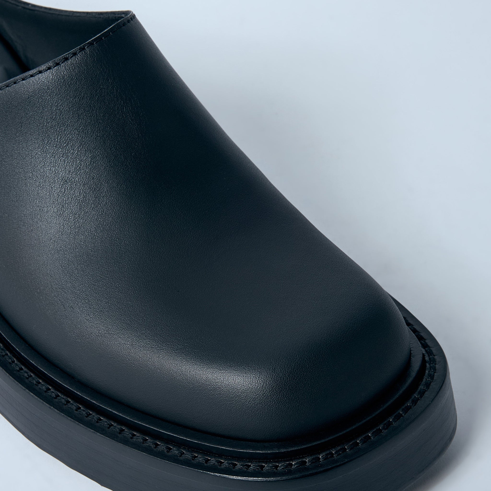 Alexander Wang Women Dean Clogs