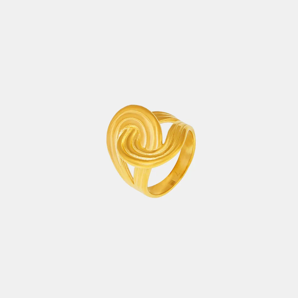18K Gold-Plated Twisted Statement Ring Trendsi