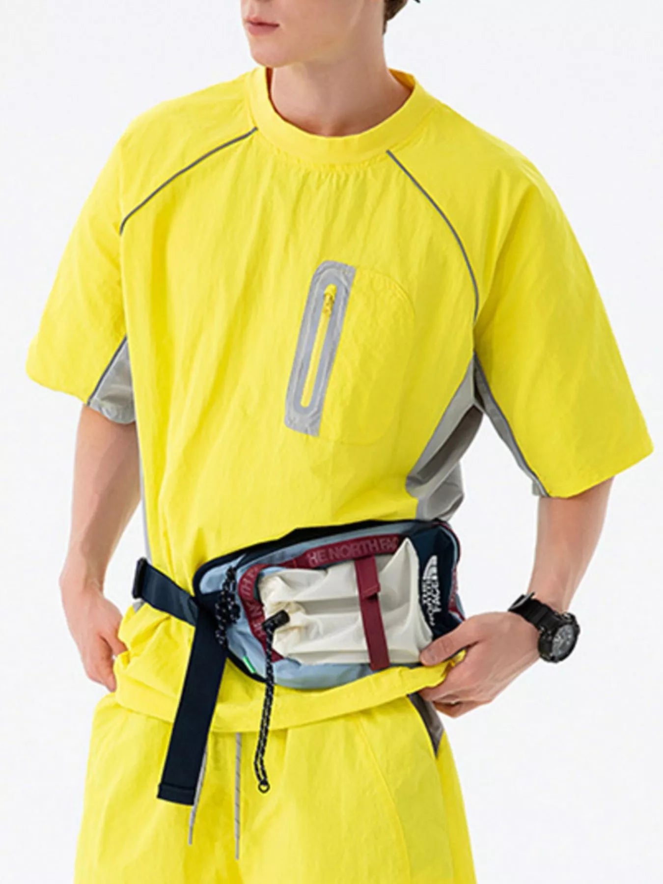 Men's Contrast Round Neck Half Sleeve Active T-Shirt Trendsi