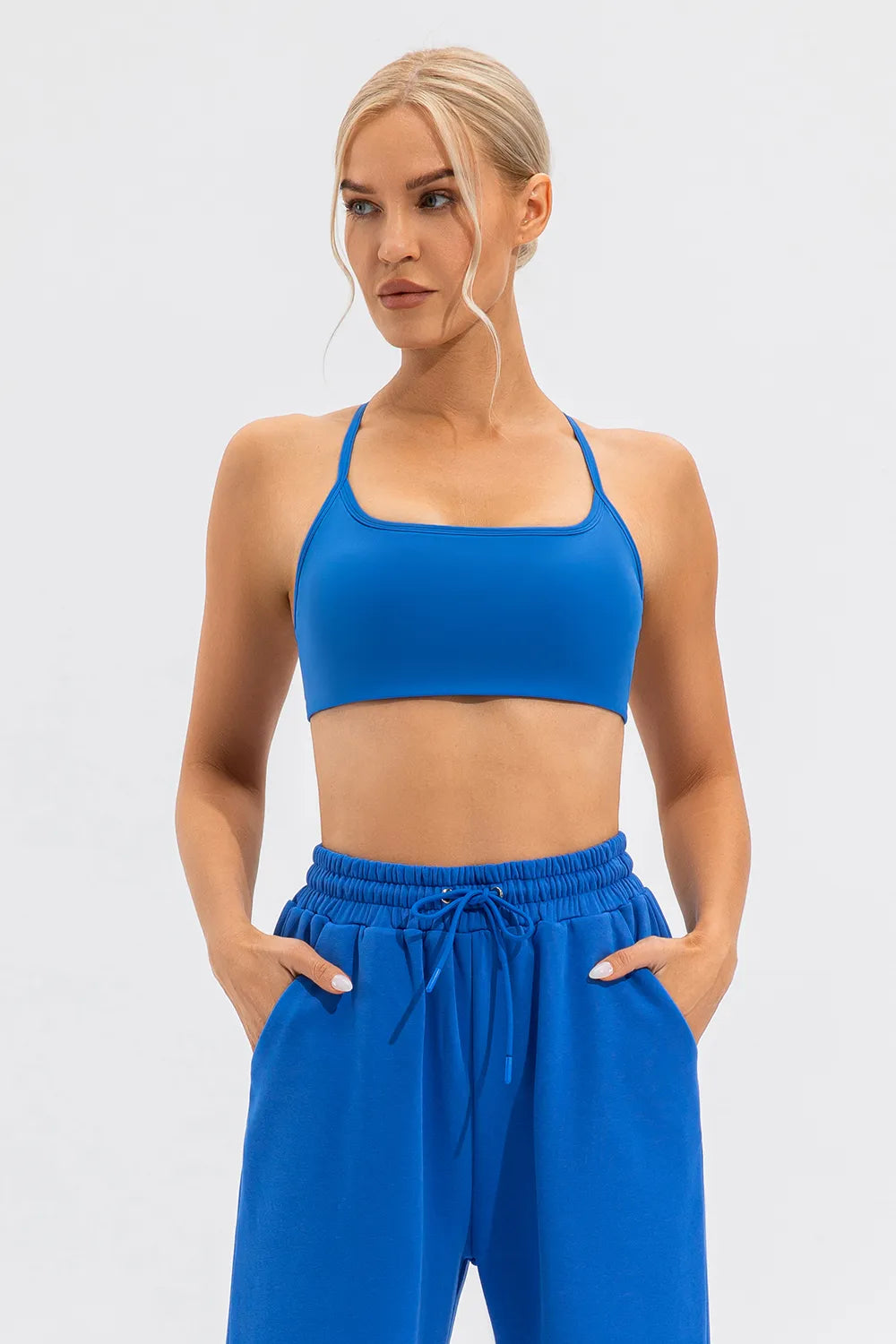 Crisscross Spaghetti Strappy Sports Bra (5 colors) Trendsi