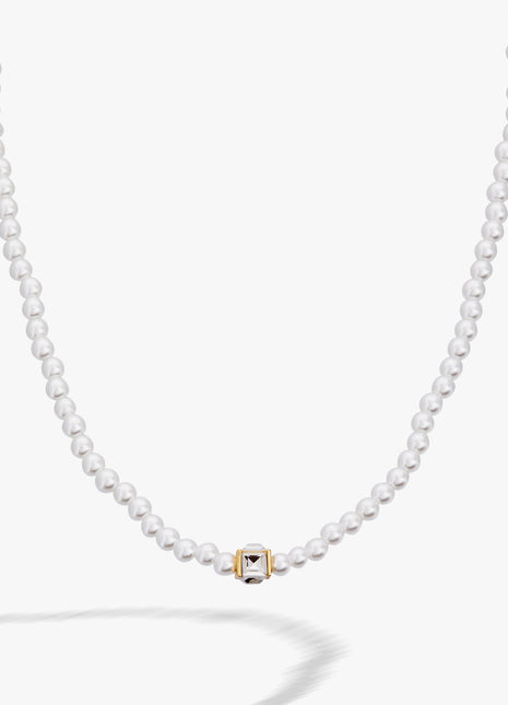 Crystal and Pearl Beaded Necklace