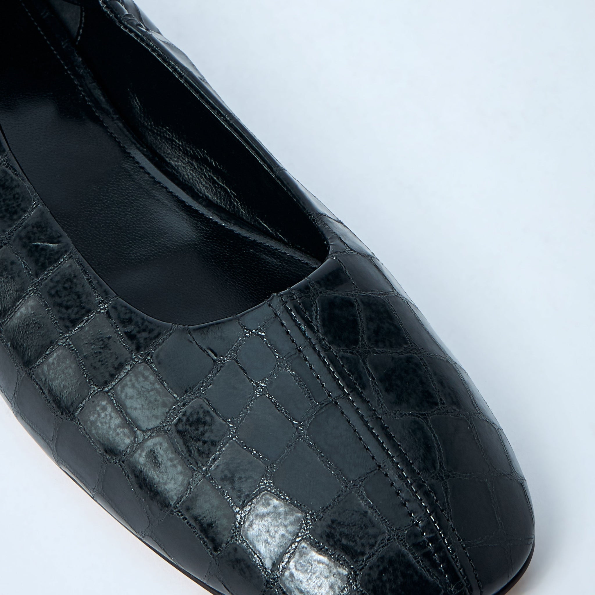 Dries Van Noten Women Croc-Embossed Ballerina Flats