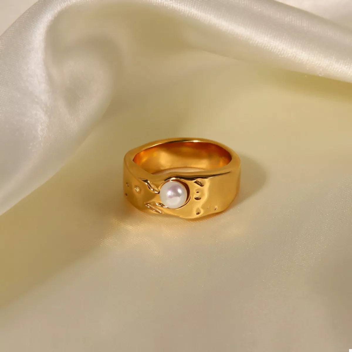 Beautiful Pearl Ring 18K Gold-Plated Rings Trendsi