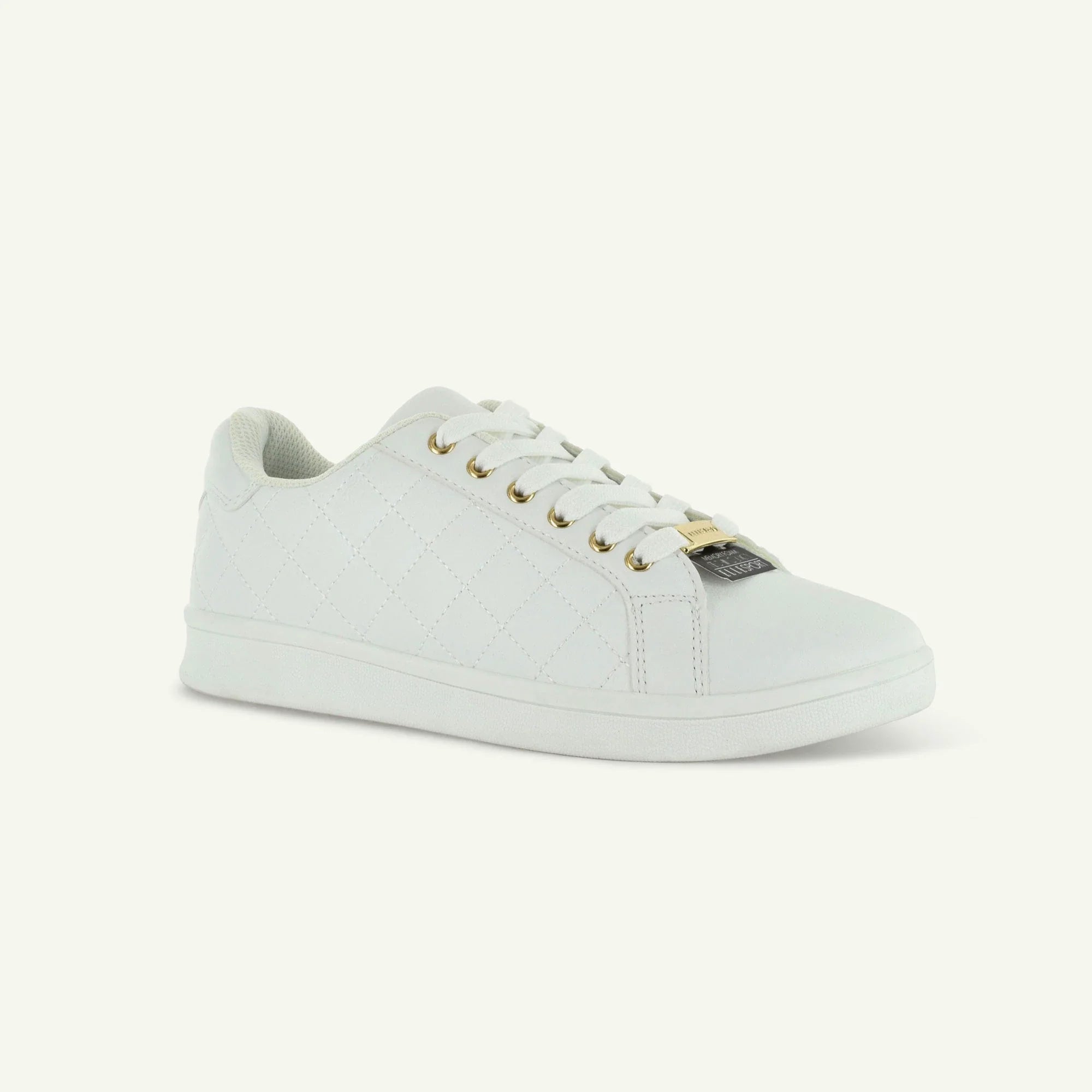 VOLTAIRE QUILTED COURT SHOE, WHITE Sneakers Elle Footwear
