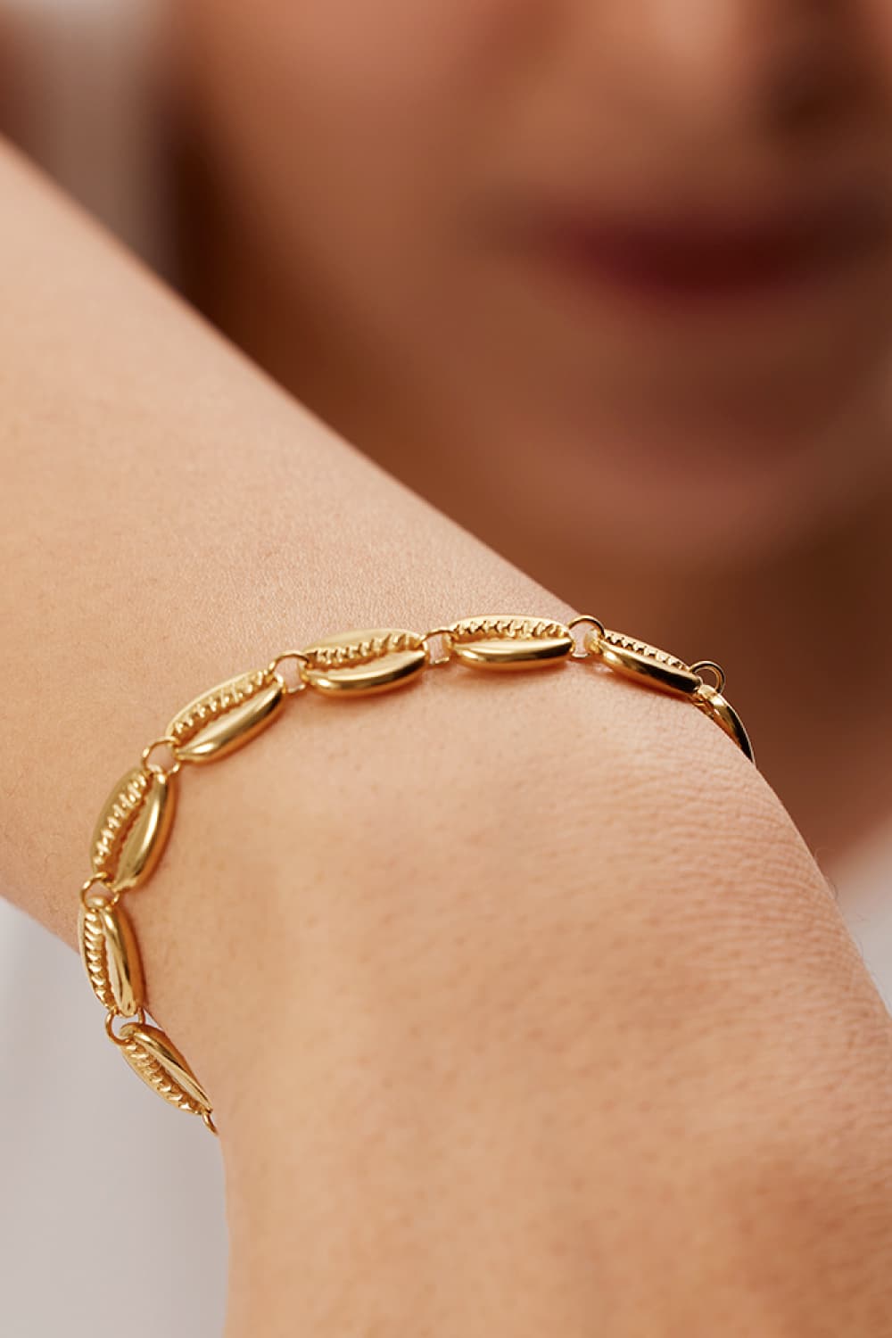 Shell Stainless Steel Bracelet Trendsi
